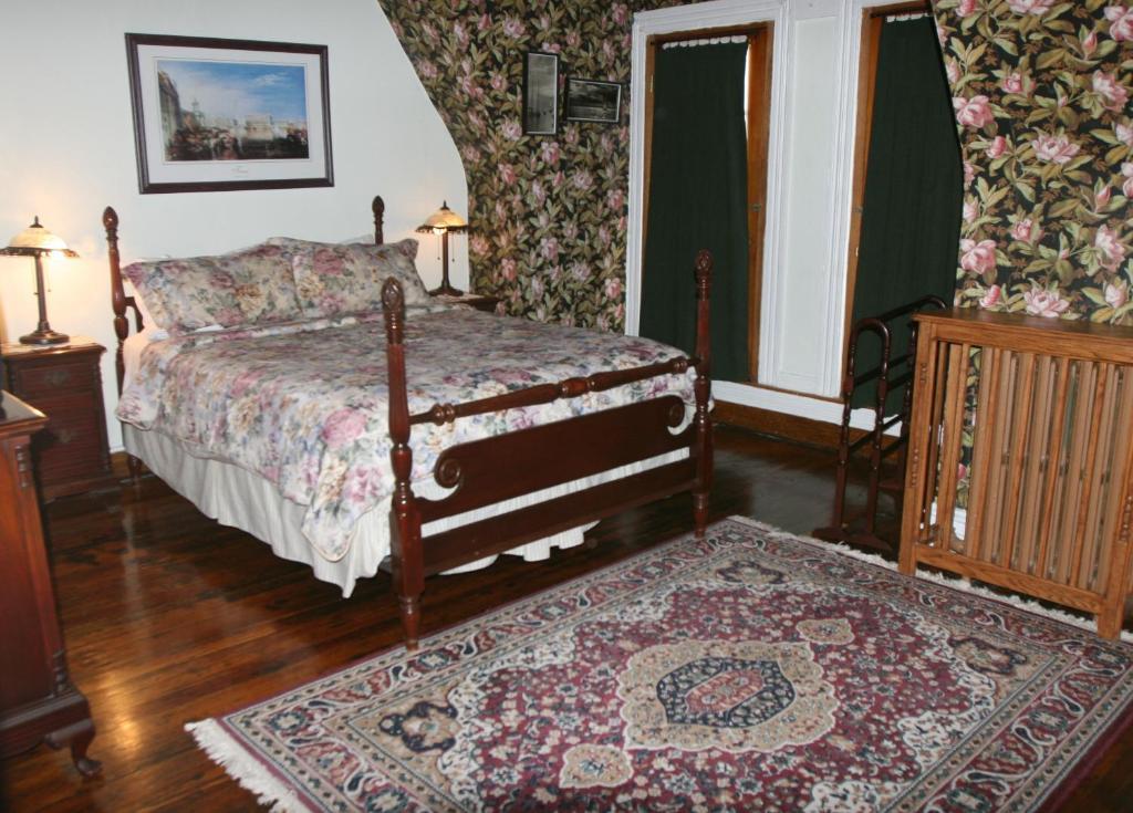 Wilson House Bed & Breakfast Baltimore Room photo